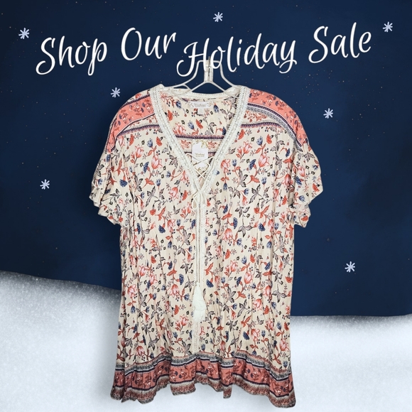 Suzanne Betro Periwinkle Blue/Pink/Cream Lace Up Flutter Sleeve Ruffle Tunic-1X - Picture 4 of 10